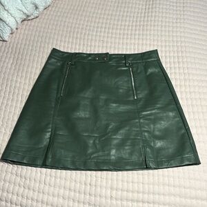 Cute faux leather mini skirt